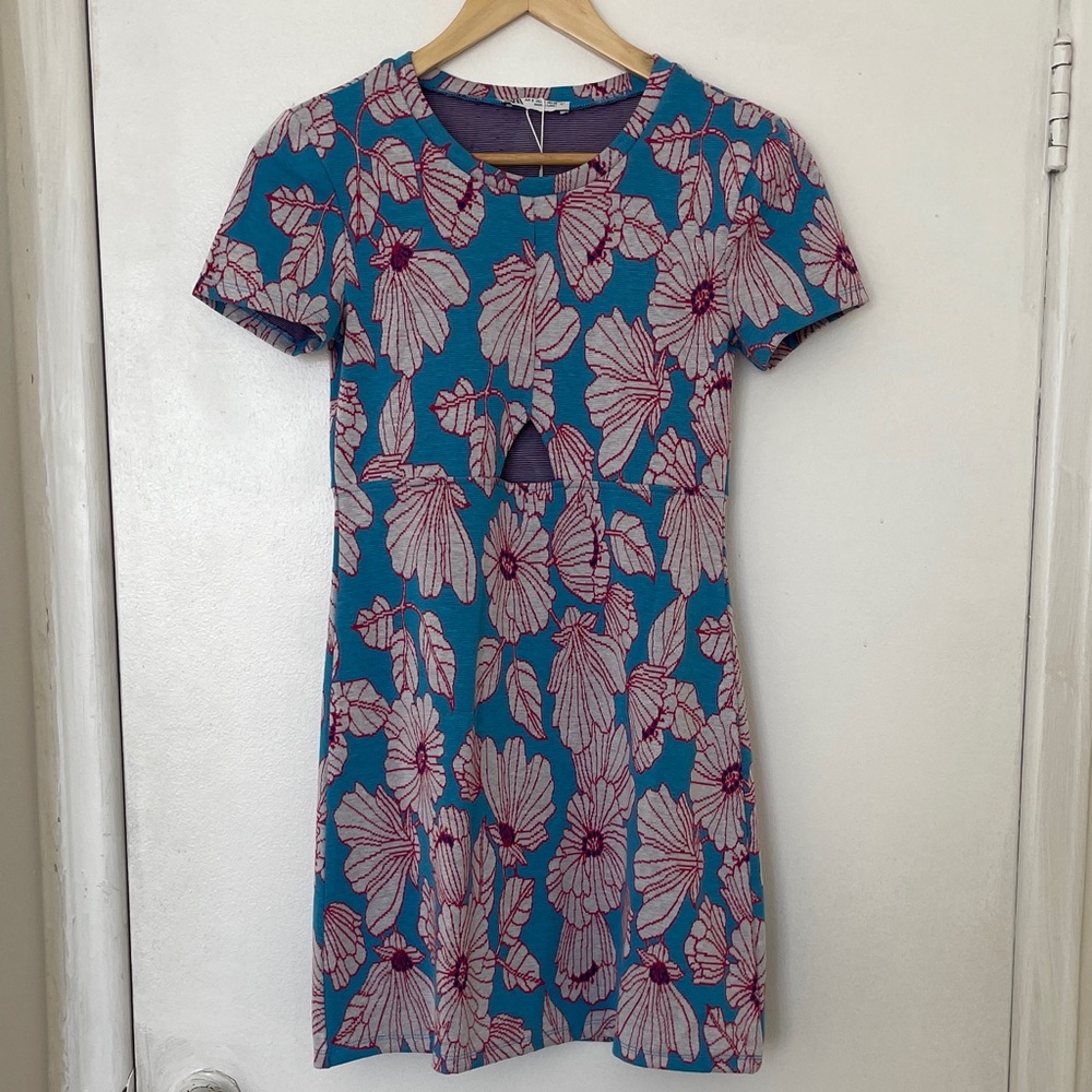 Zara Jacquard Blue Floral Short Sleeve Shift Dress